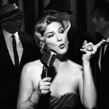Ana Gasteyer in Richmond