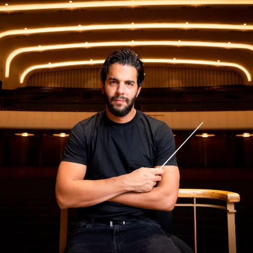 Domingo Hindoyan Tickets