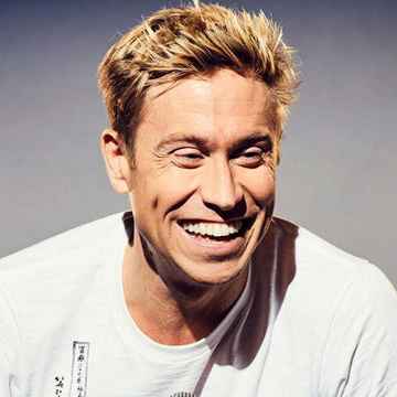 Russell Howard in Richmond
