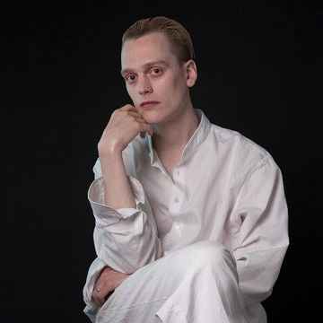 Sean Nicholas Savage in Richmond